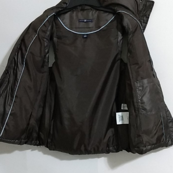 GAP DARK BROWN  DOWN FILLED PUFFER VEST SIZE SMALL - Picture 12 of 12
